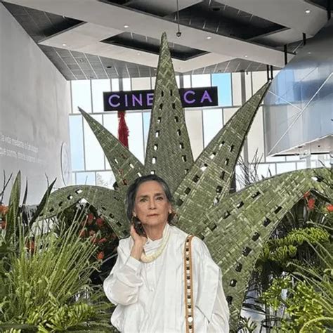 maxine medina husband|ofelia medina hijos.